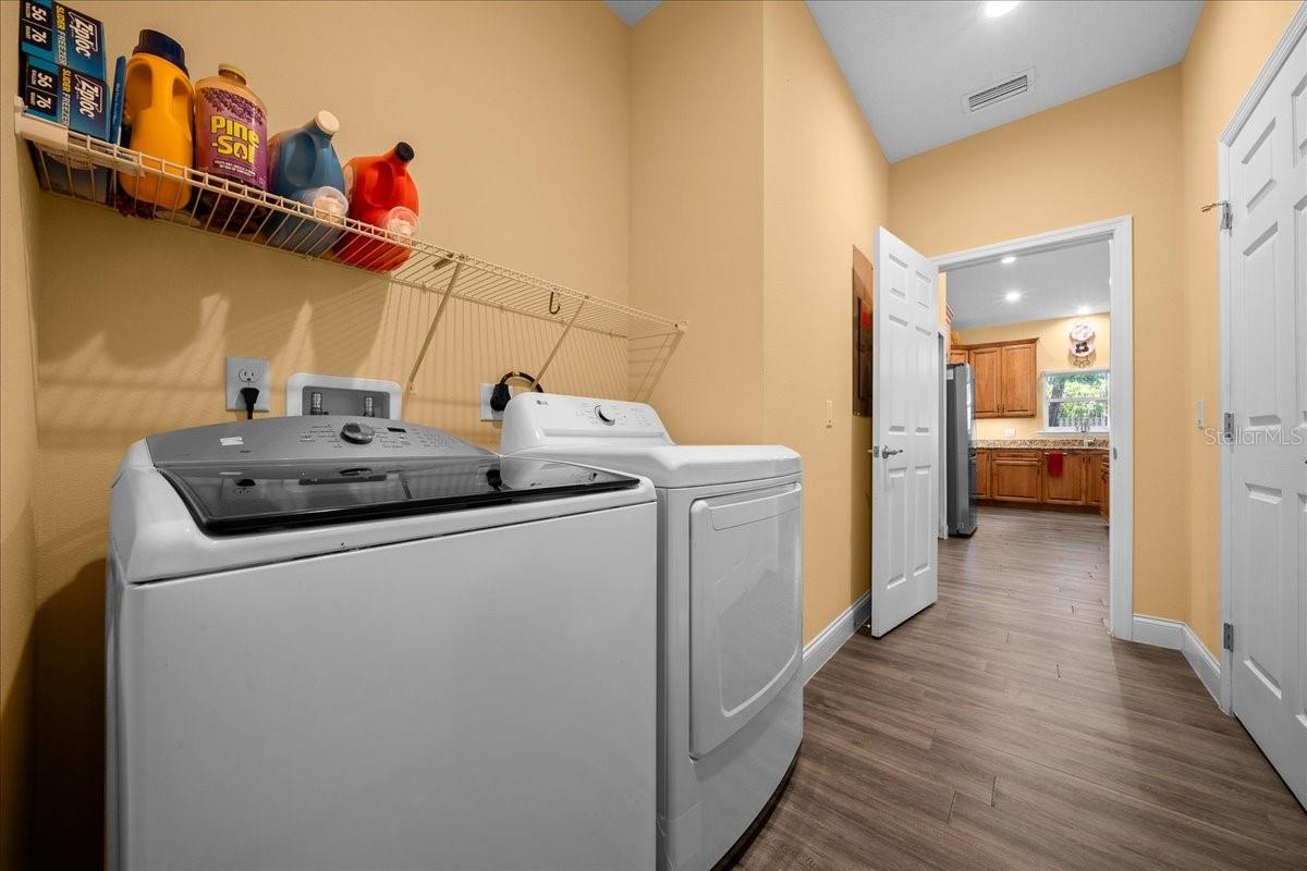 PERRI BUILDERS INC - Residential