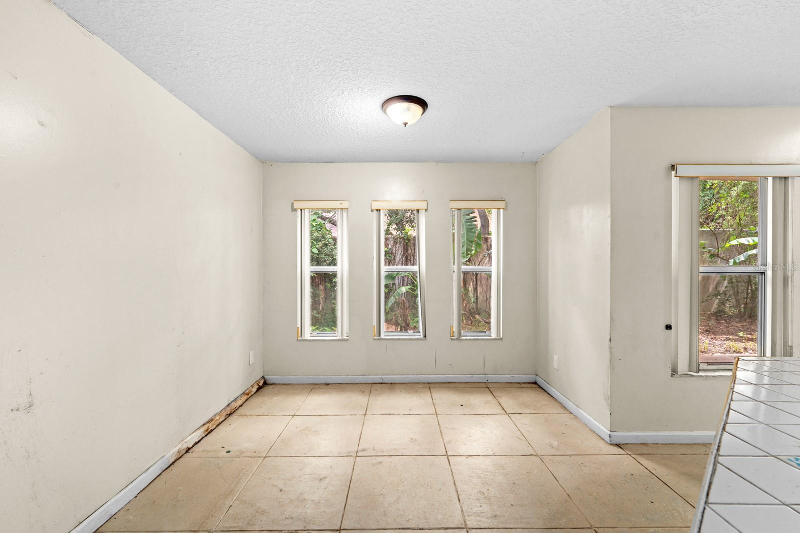 ANASTASIA HILLS - Residential