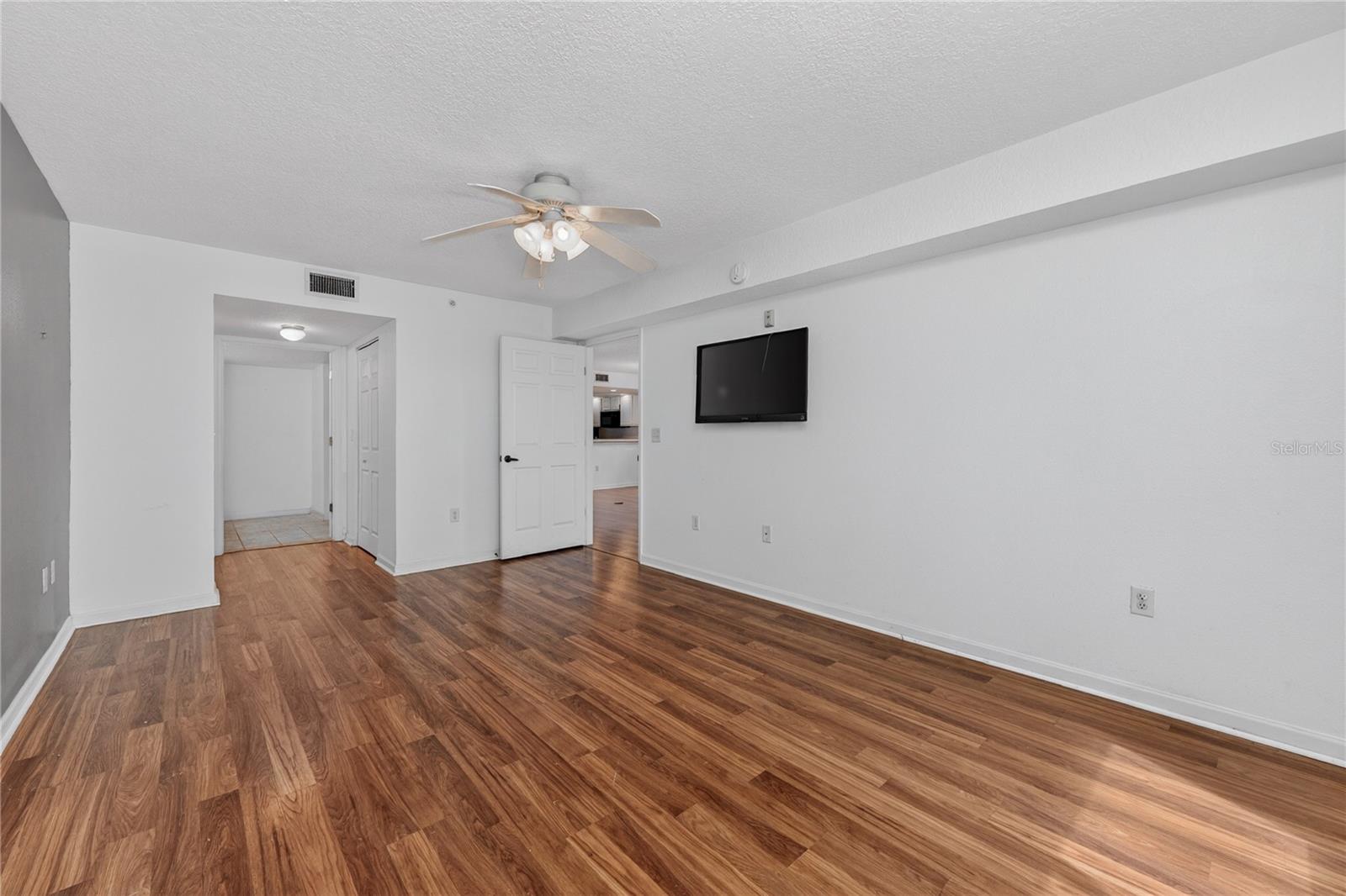 CARMEL BY THE LAKE UNIT 5 - Residential
