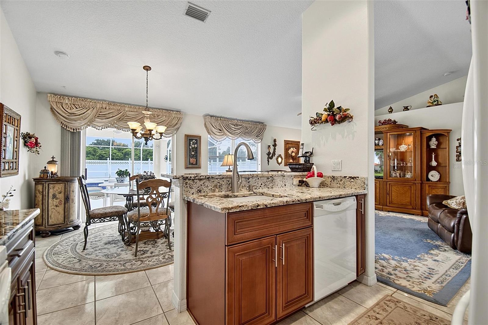 MATANZAS WOODS - Residential