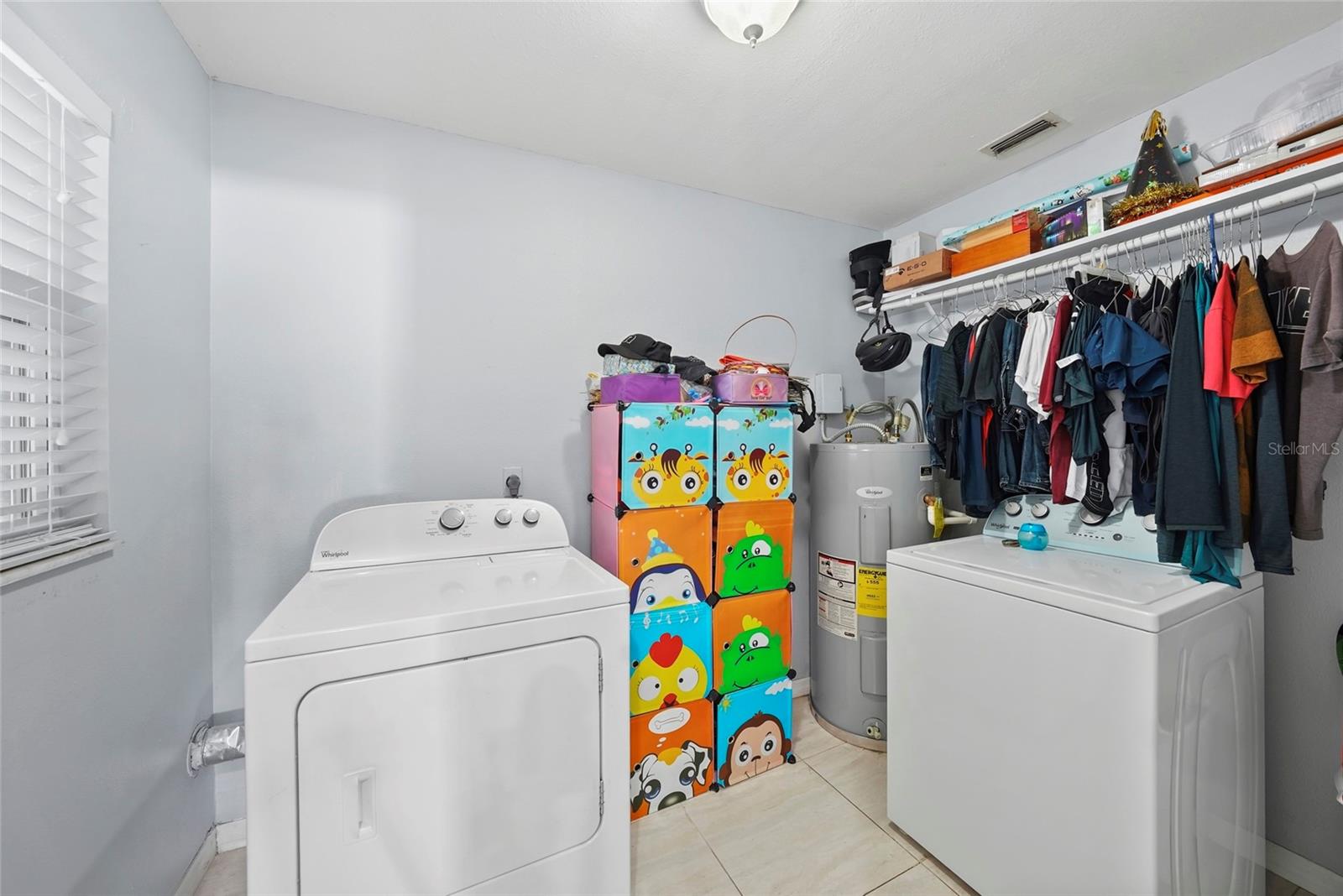 PINE CREST VILLA ADD 4 - Residential