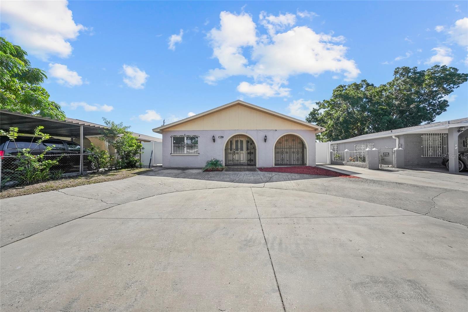 PINE CREST VILLA ADD 4 - Residential