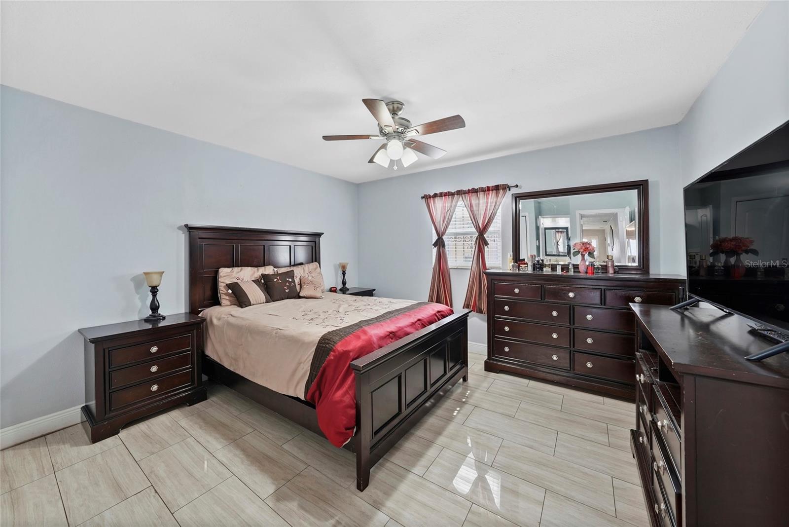PINE CREST VILLA ADD 4 - Residential