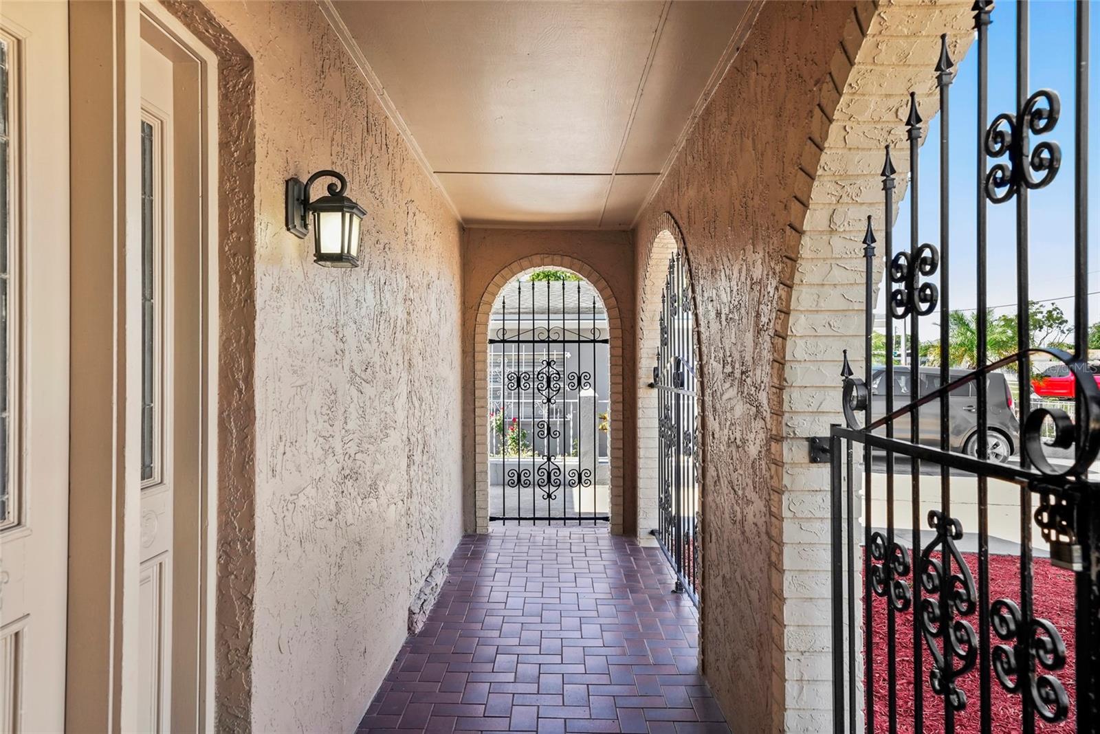 PINE CREST VILLA ADD 4 - Residential