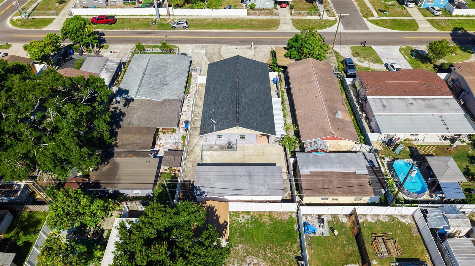 PINE CREST VILLA ADD 4 - Residential