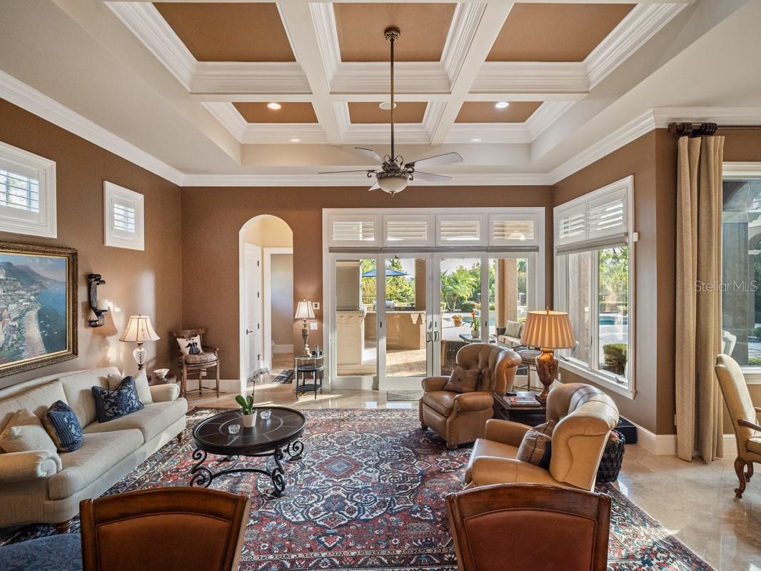BELLA COLLINA - Residential