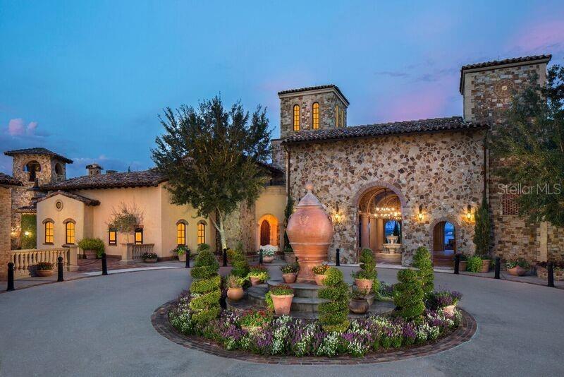 BELLA COLLINA - Residential