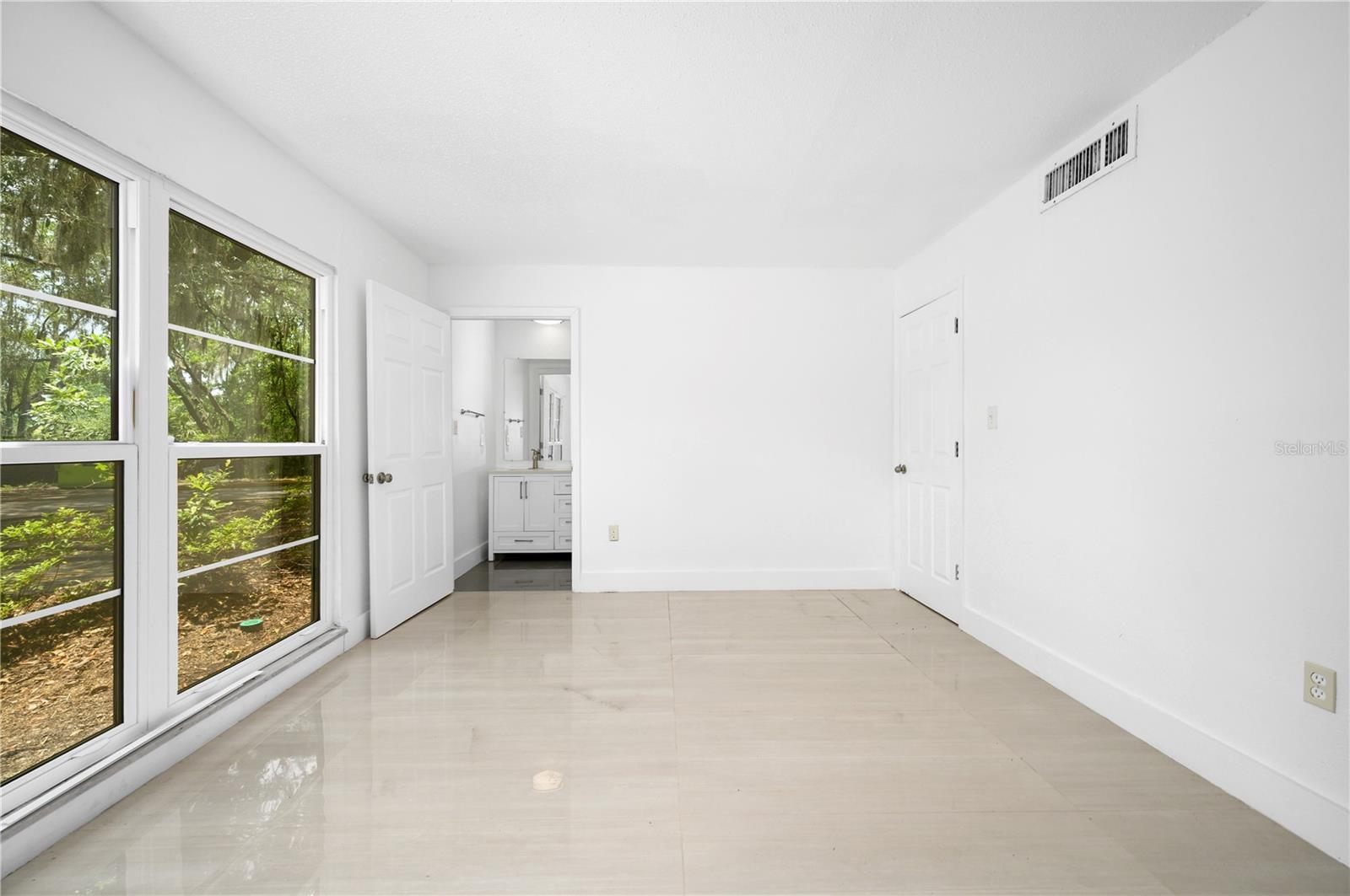 BRANDYWINE - Residential