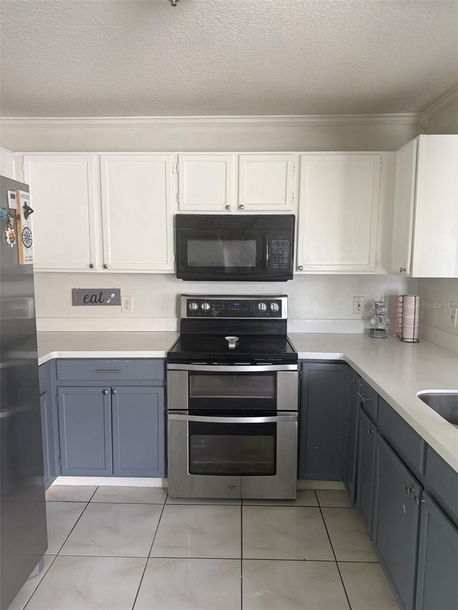CANOE CREEK ESTATES - Residential