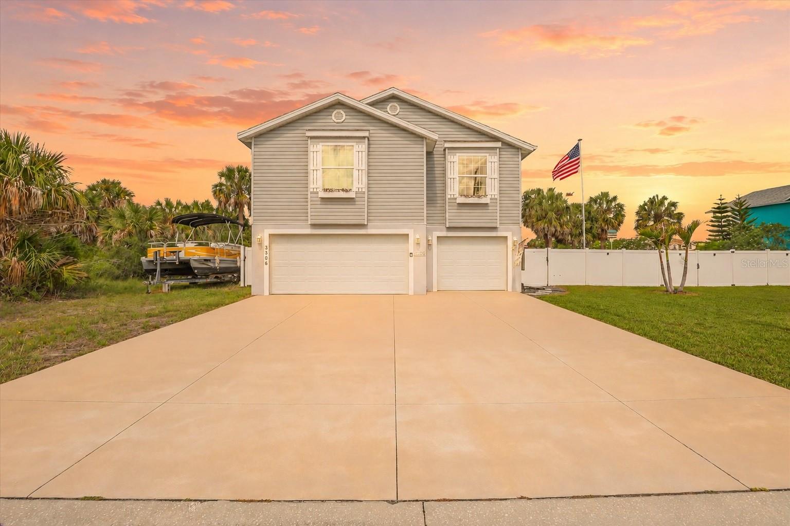 HERNANDO BEACH - Residential