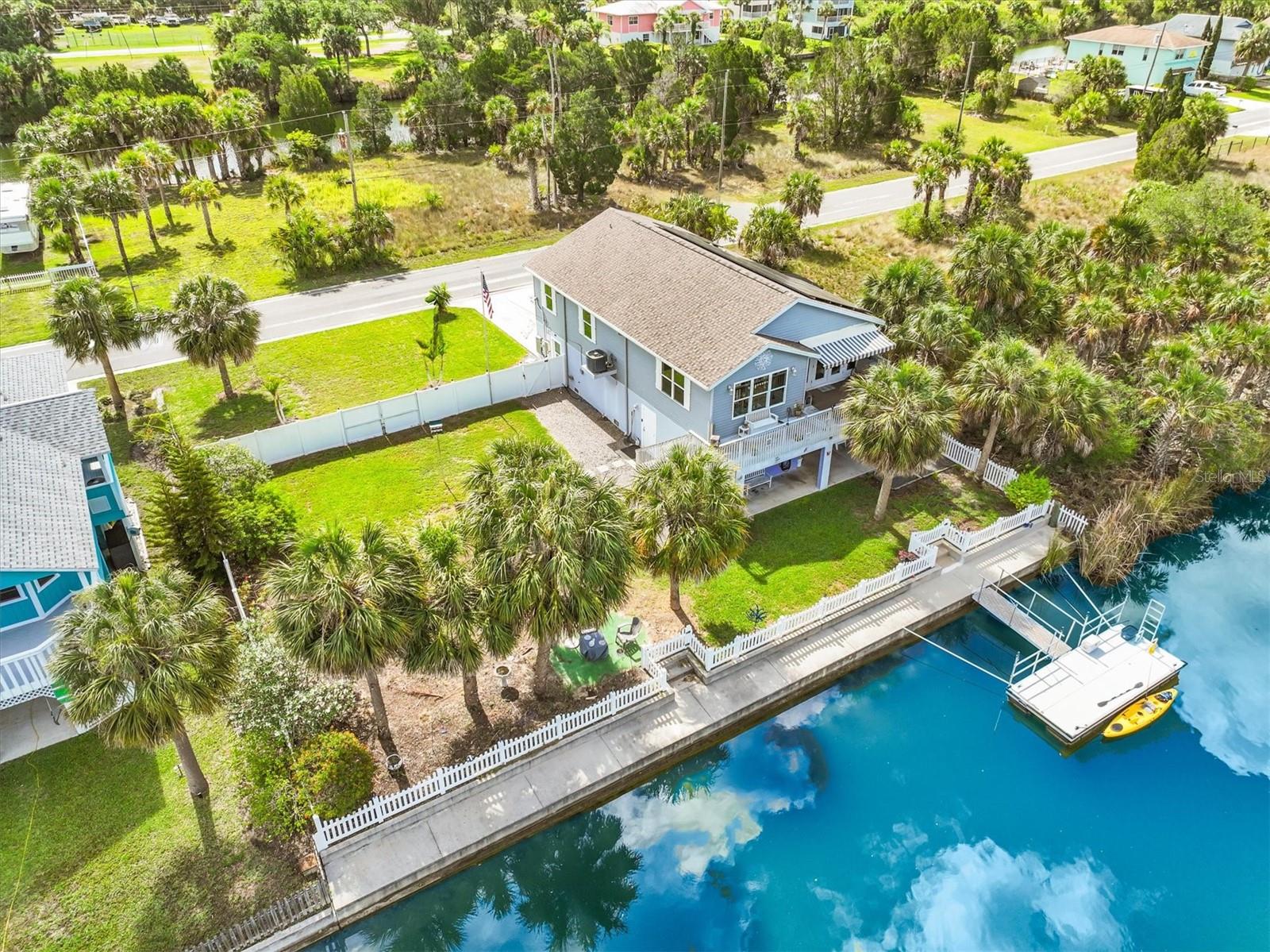 HERNANDO BEACH - Residential