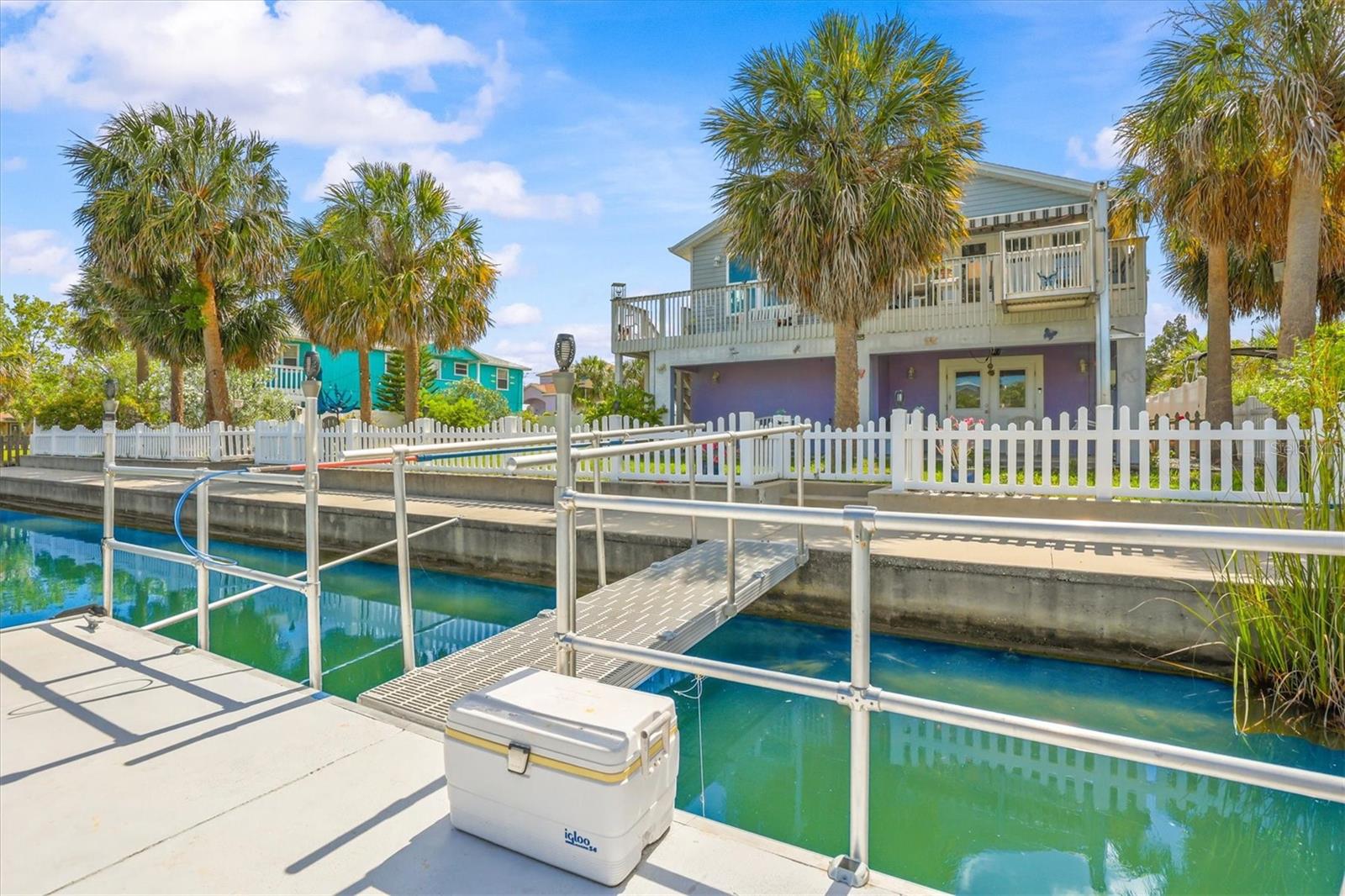 HERNANDO BEACH - Residential