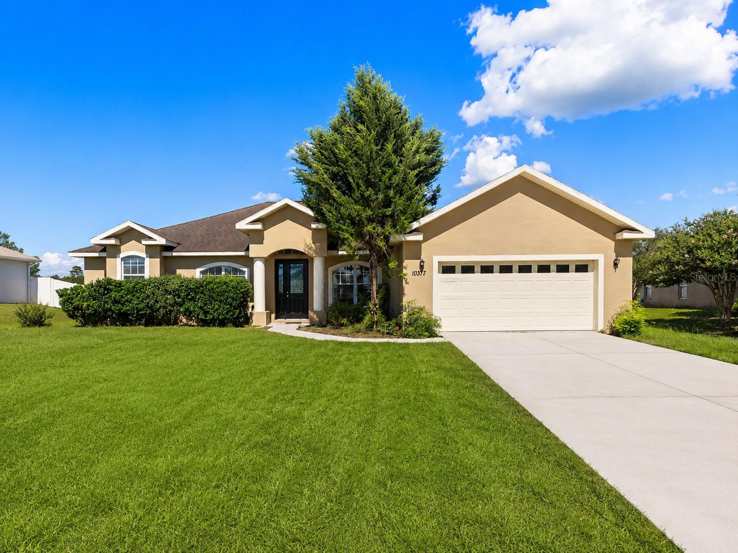 OCALA WATERWAY ESTATE - Residential