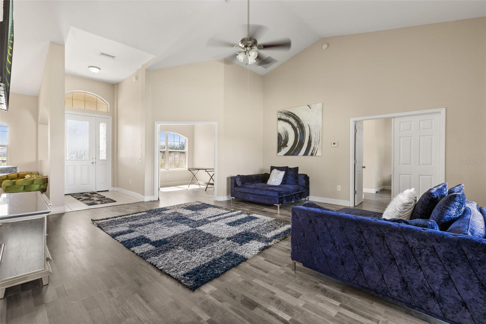 OCALA WATERWAY ESTATE - Residential