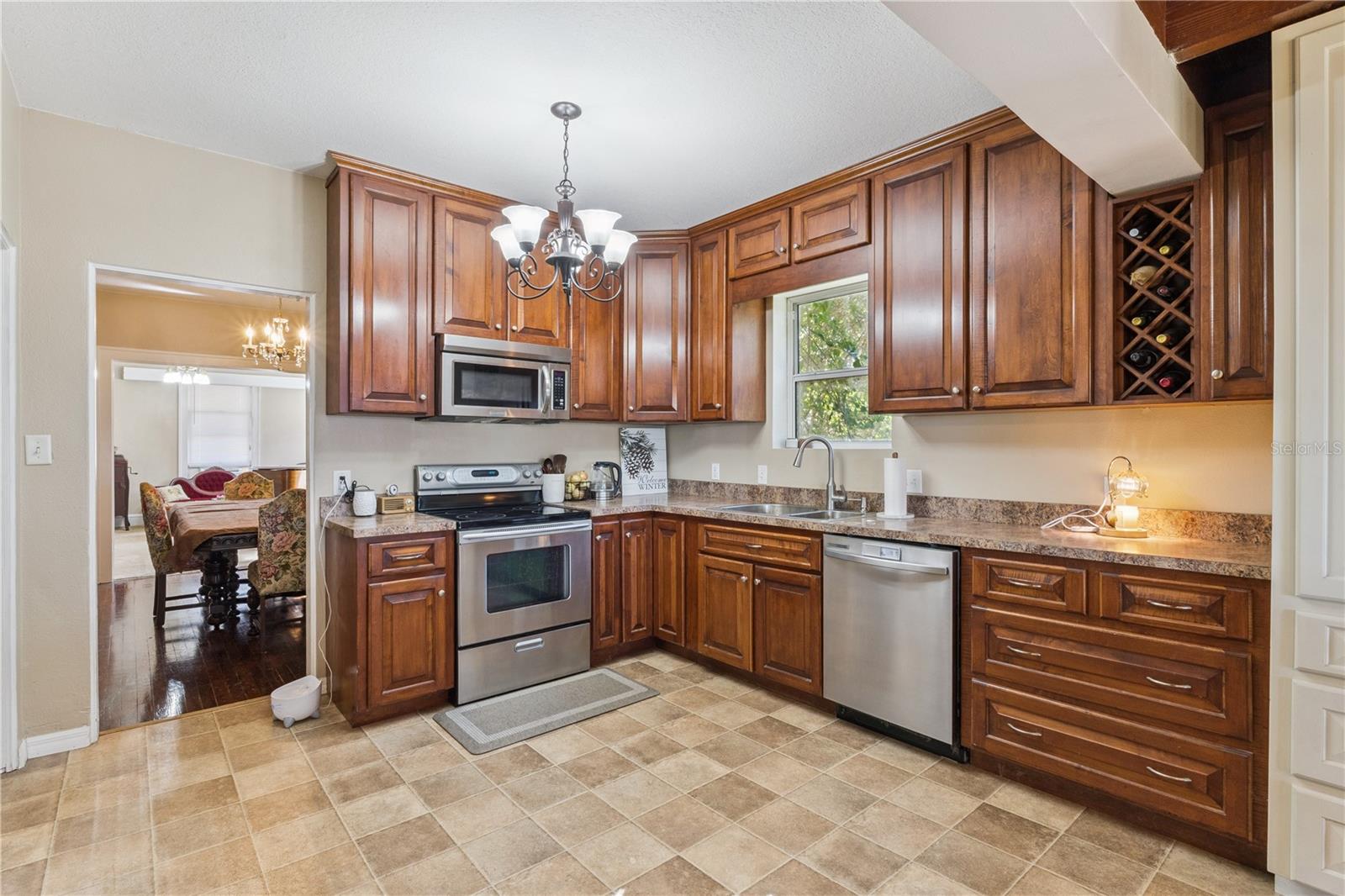 GEORGE W ANDERSON SUB - Commercial Sale
