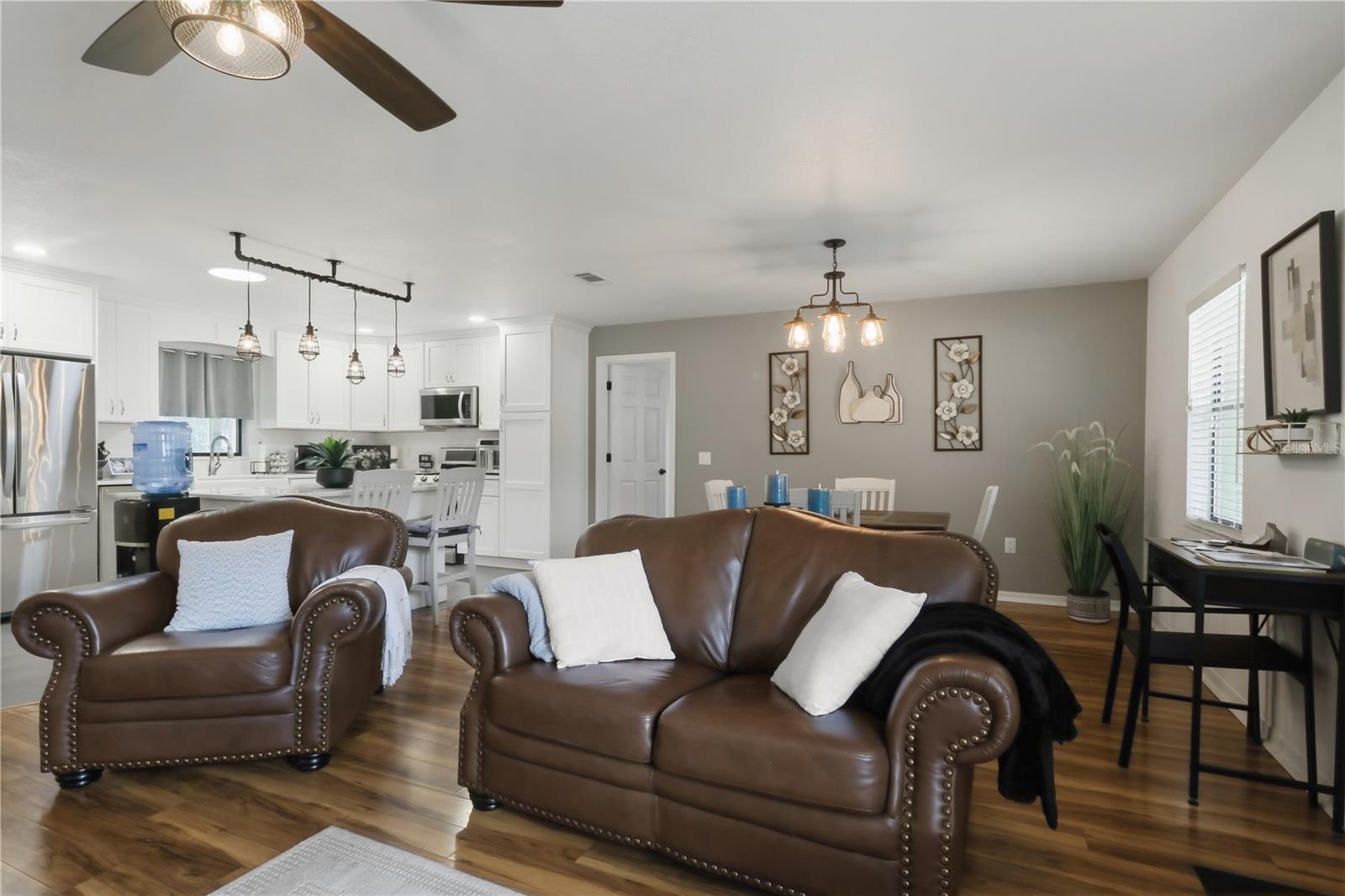 TRACYS POINT ADD 06 - Residential