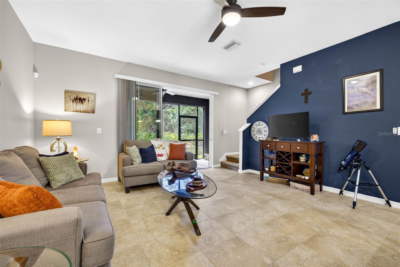 LANDING PH 1 - Residential