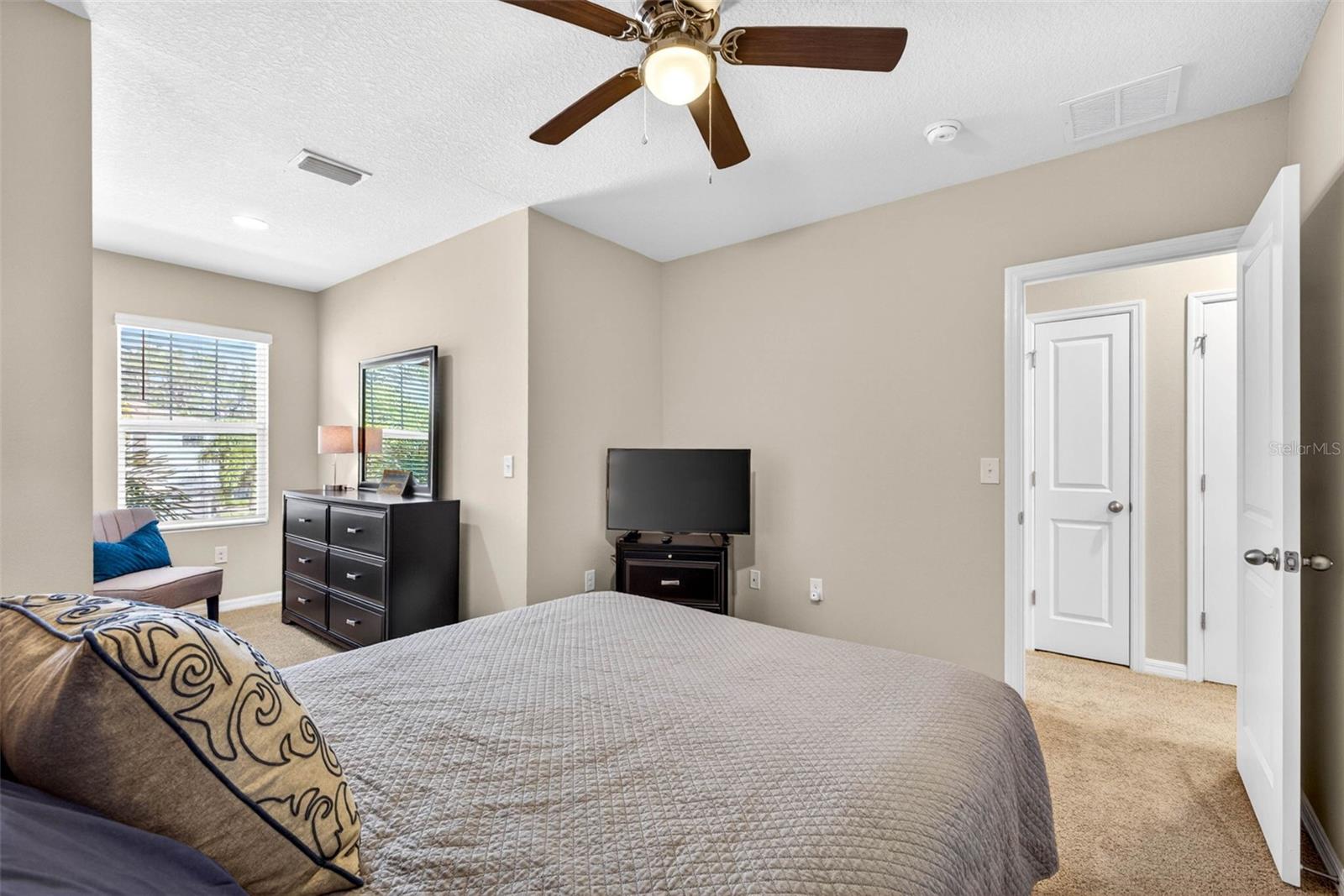 LANDING PH 1 - Residential