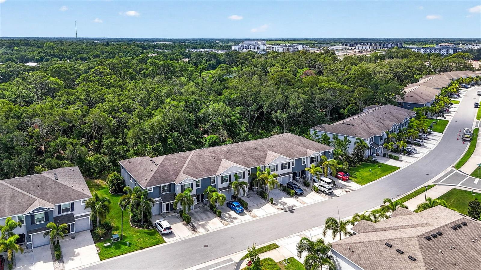 LANDING PH 1 - Residential