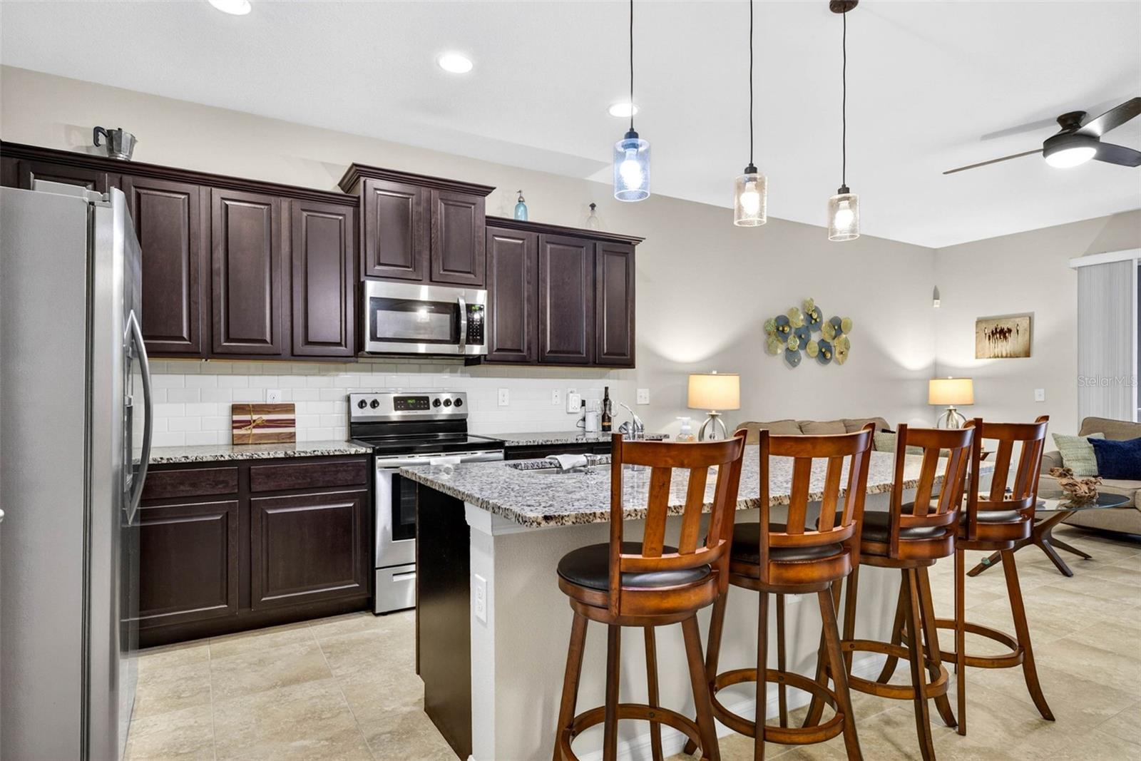 LANDING PH 1 - Residential