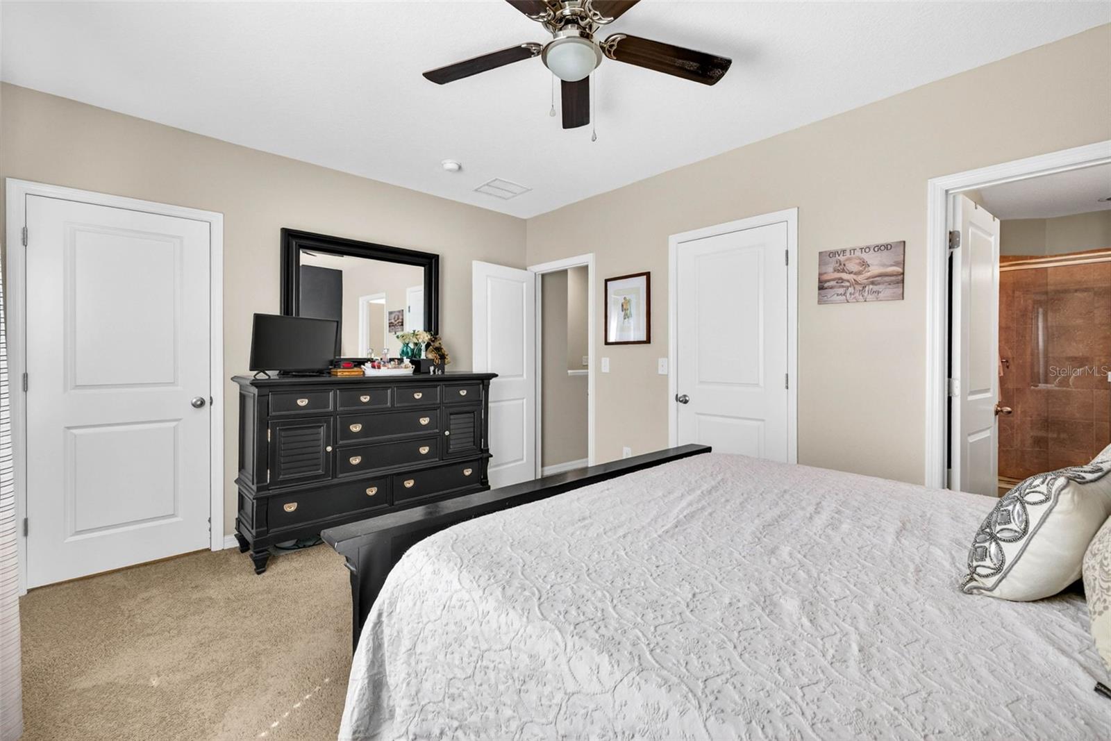 LANDING PH 1 - Residential