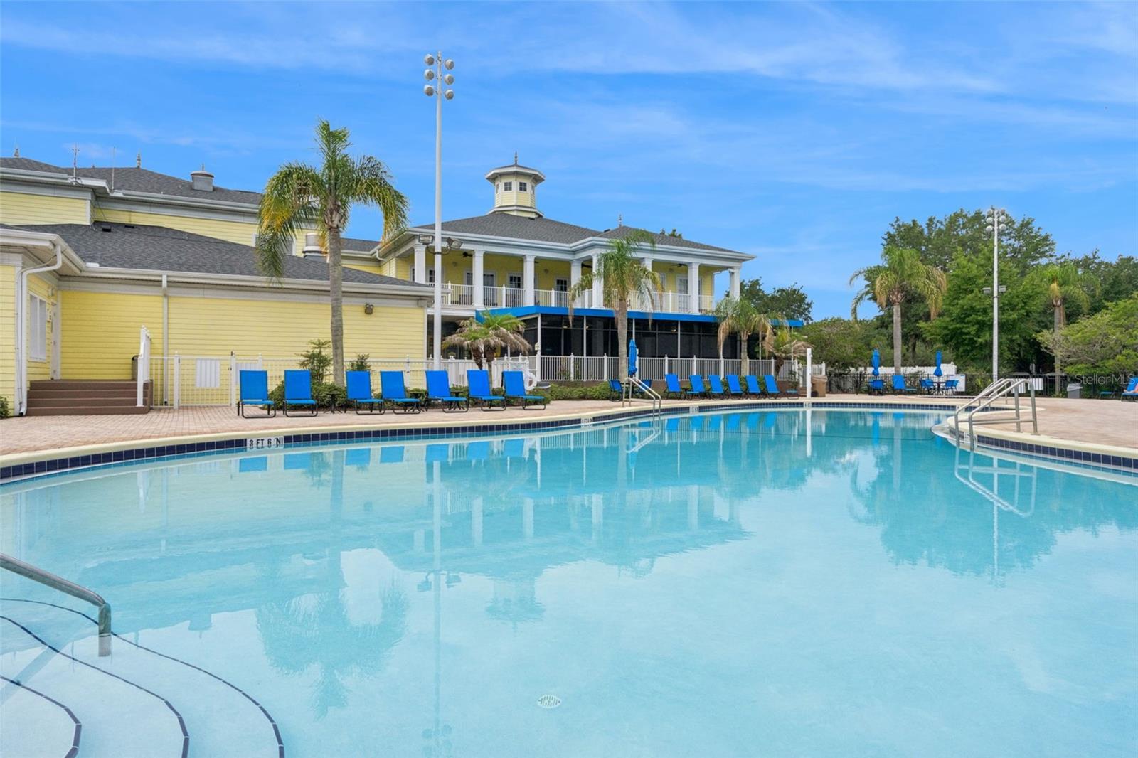 BAHAMA BAY - Residential