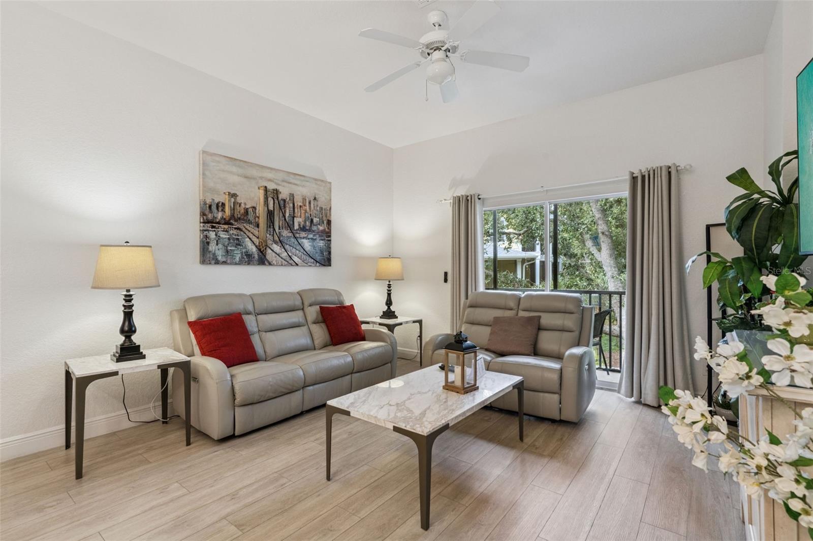 BAHAMA BAY - Residential