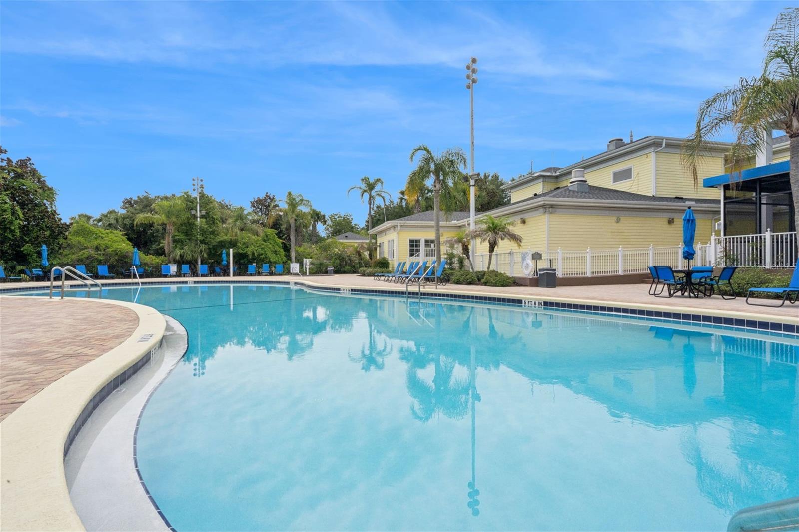BAHAMA BAY - Residential