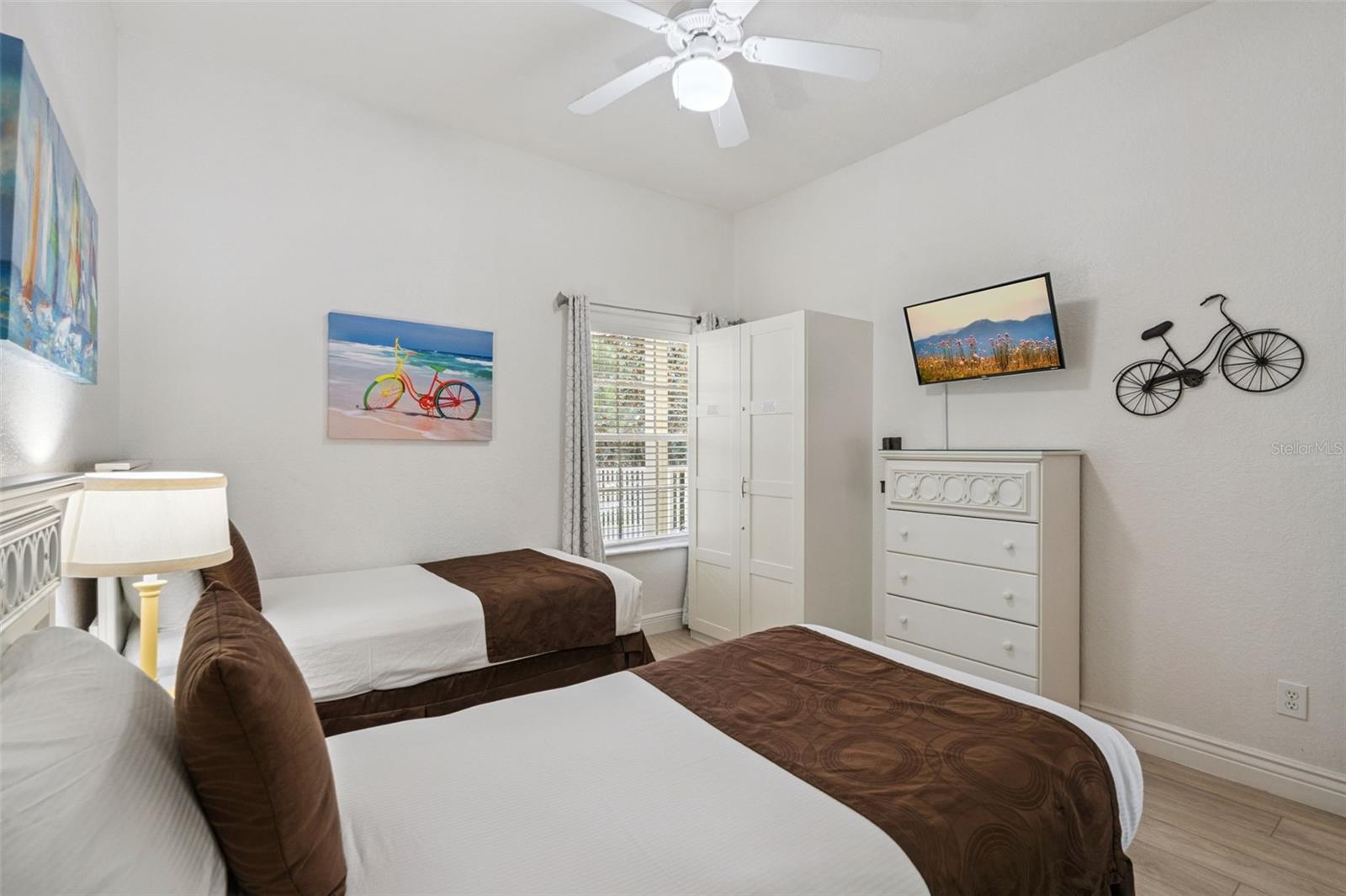 BAHAMA BAY - Residential