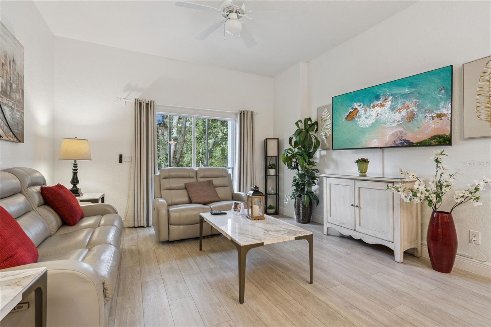 BAHAMA BAY - Residential