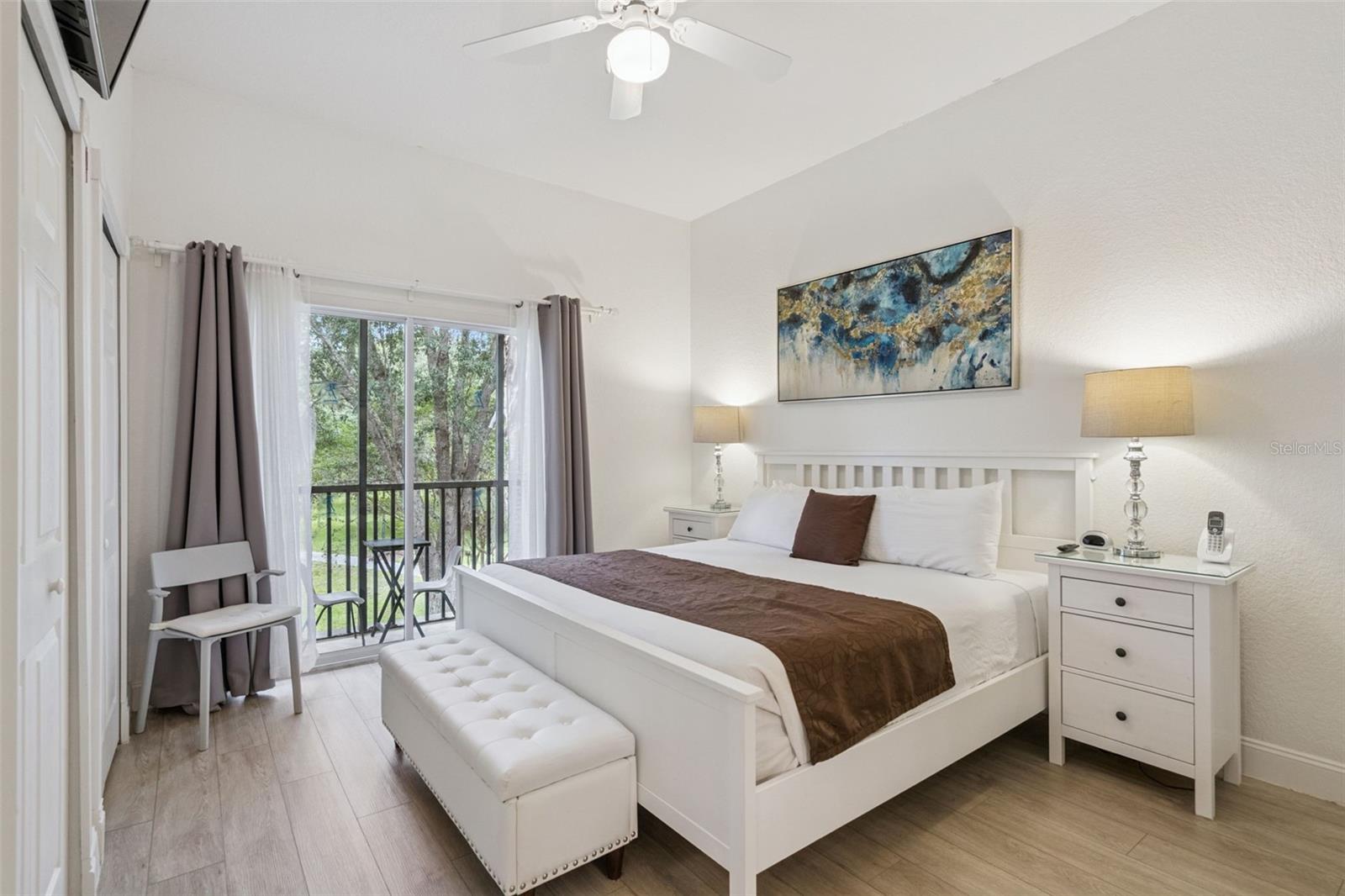 BAHAMA BAY - Residential