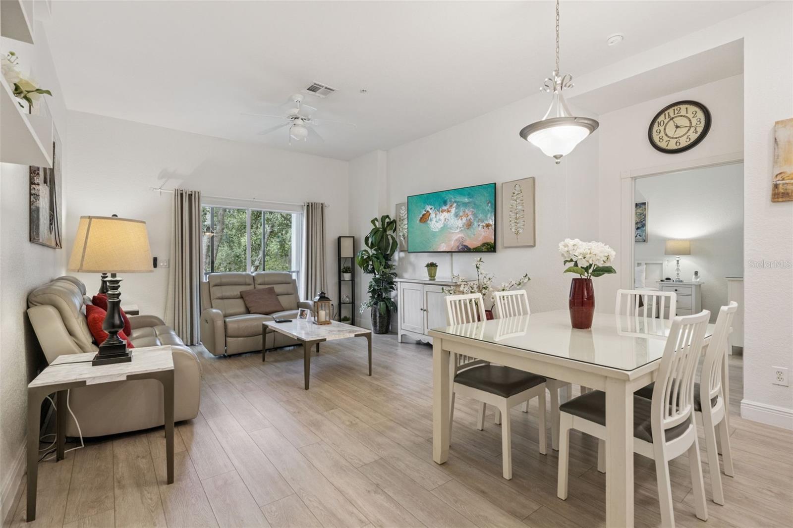 BAHAMA BAY - Residential