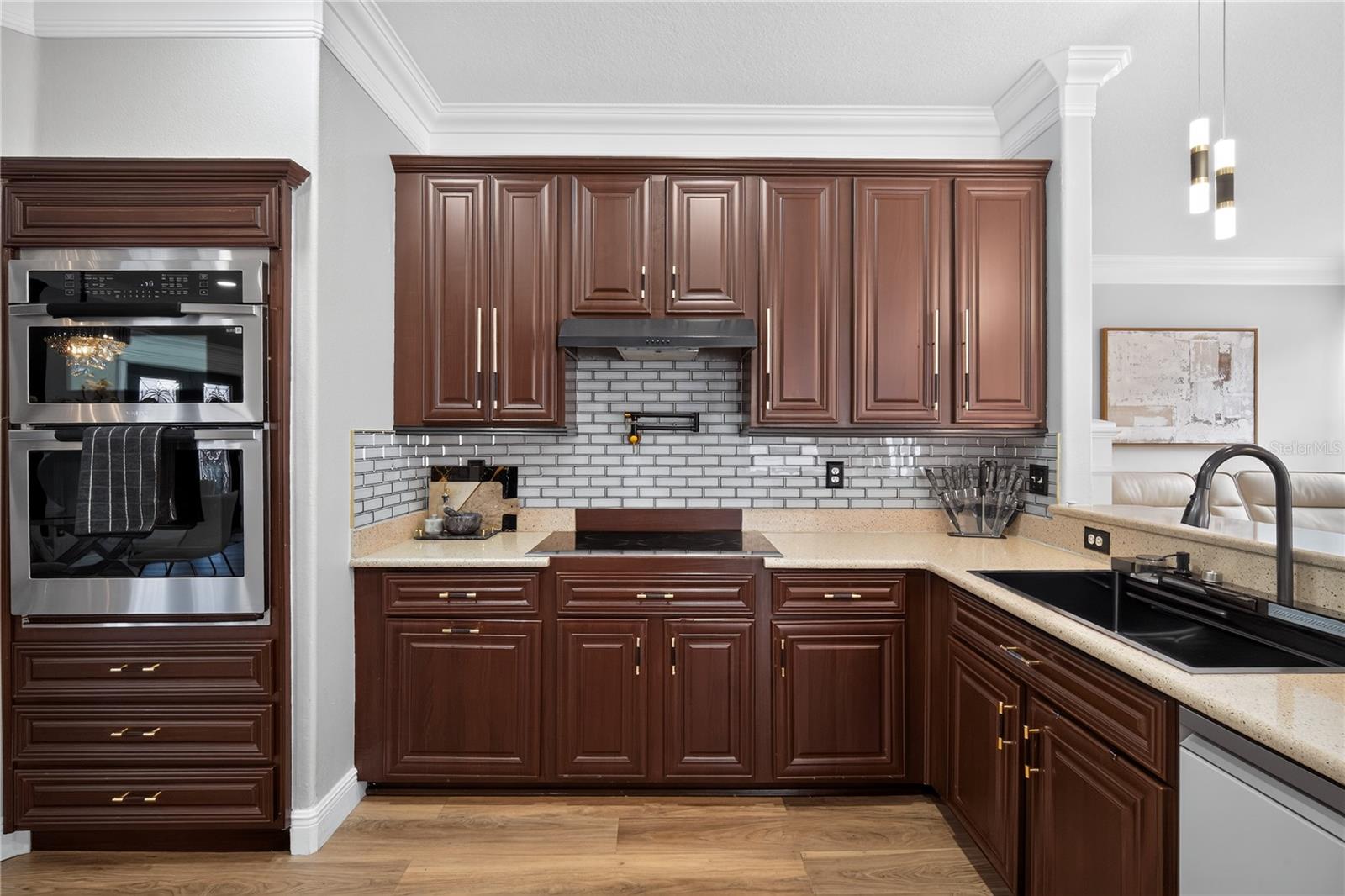 SOUTH BAY LAKES UNIT 1 - Residential