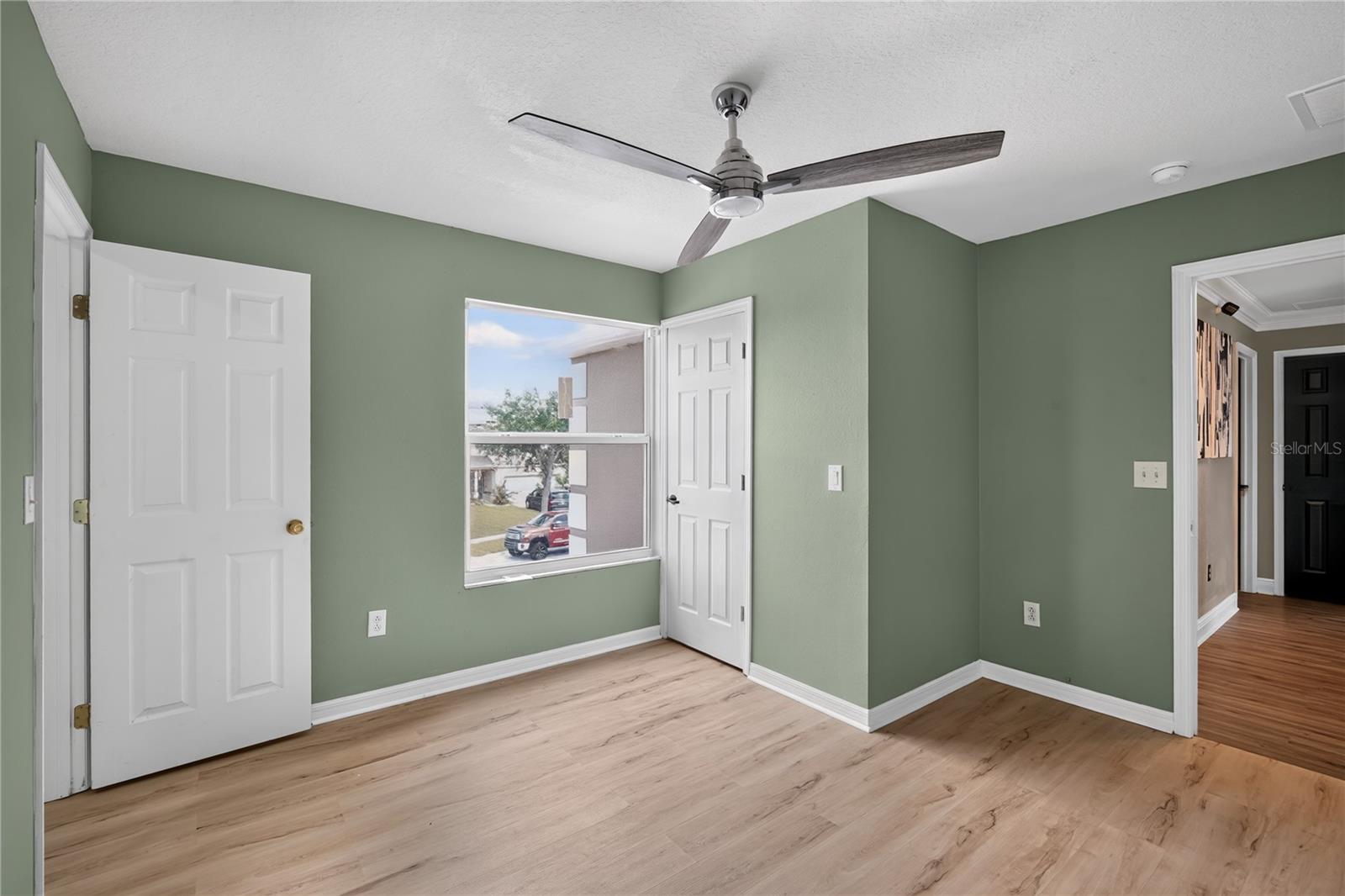 SOUTH BAY LAKES UNIT 1 - Residential