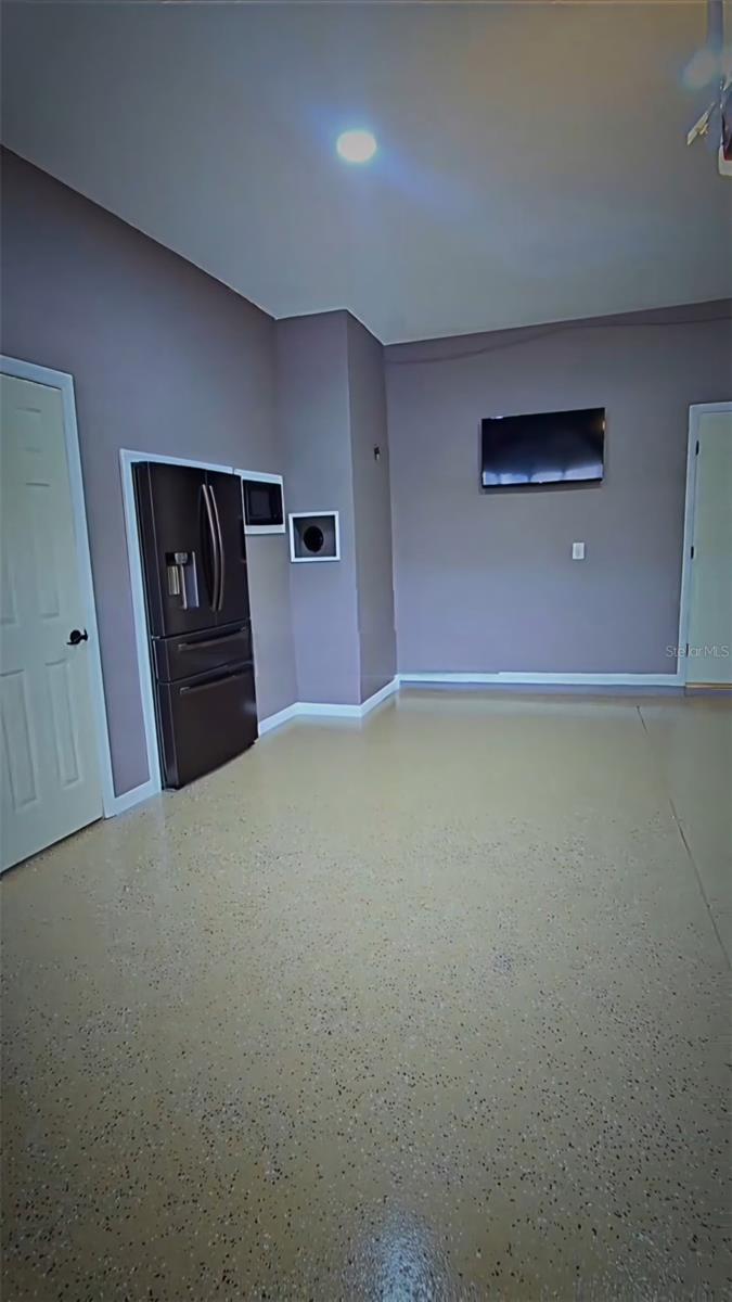 SOUTH BAY LAKES UNIT 1 - Residential
