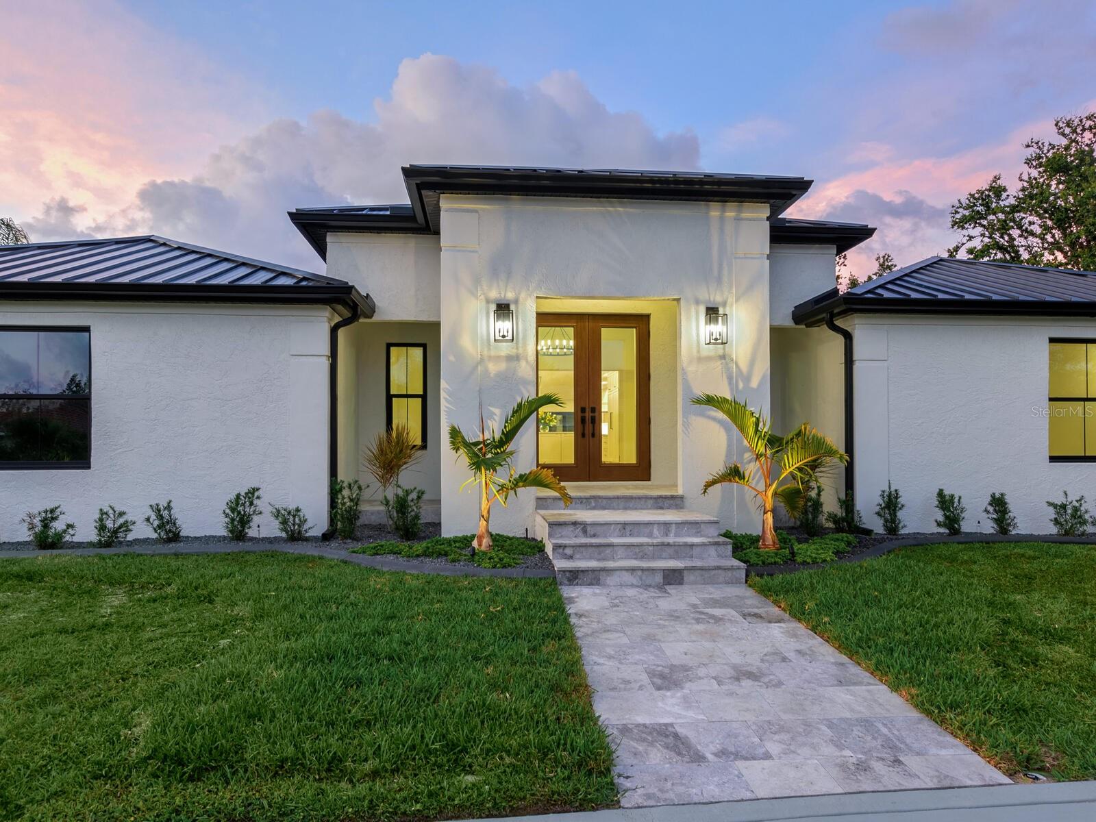 SOUTHBAY YACHT & RACQUET CLUB - Residential