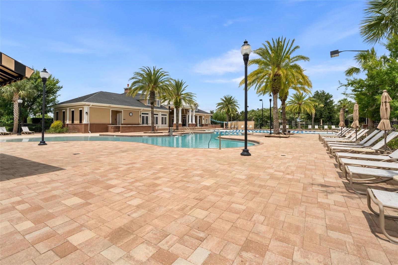 OAKMONT PH 3 PB 35 PG 60 - Residential