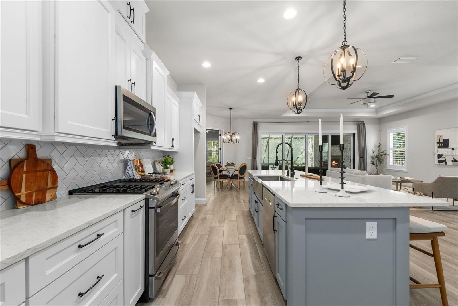 OAKMONT PH 3 PB 35 PG 60 - Residential