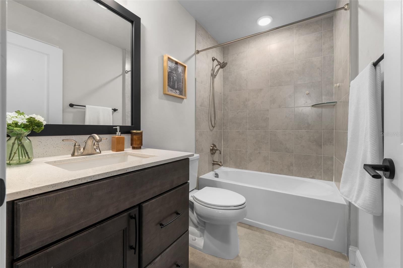 OAKMONT PH 3 PB 35 PG 60 - Residential