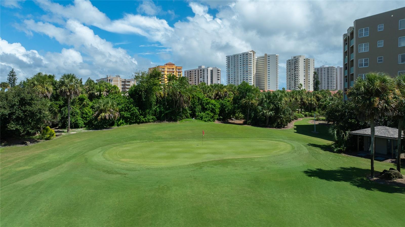 OCEANS CLOVERLEAF NORTH - Residential