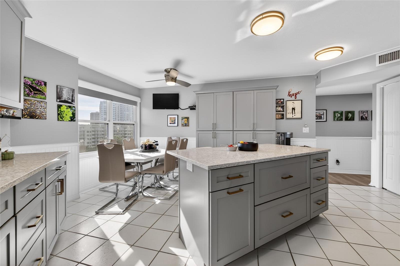 OCEANS CLOVERLEAF NORTH - Residential