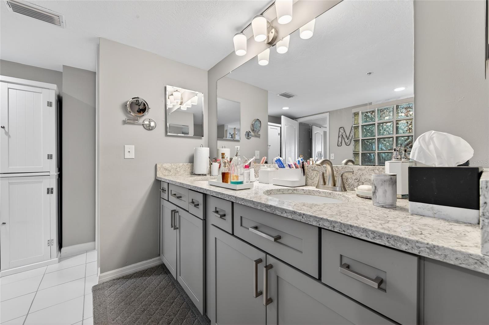 OCEANS CLOVERLEAF NORTH - Residential