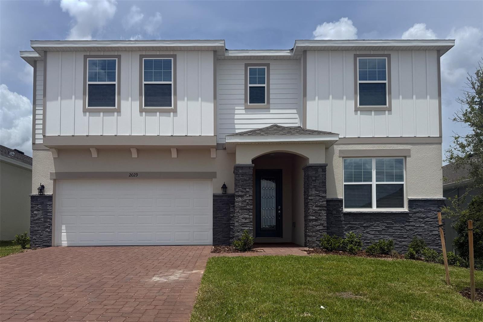 TRINITY LAKES PHASE 4 - Residential