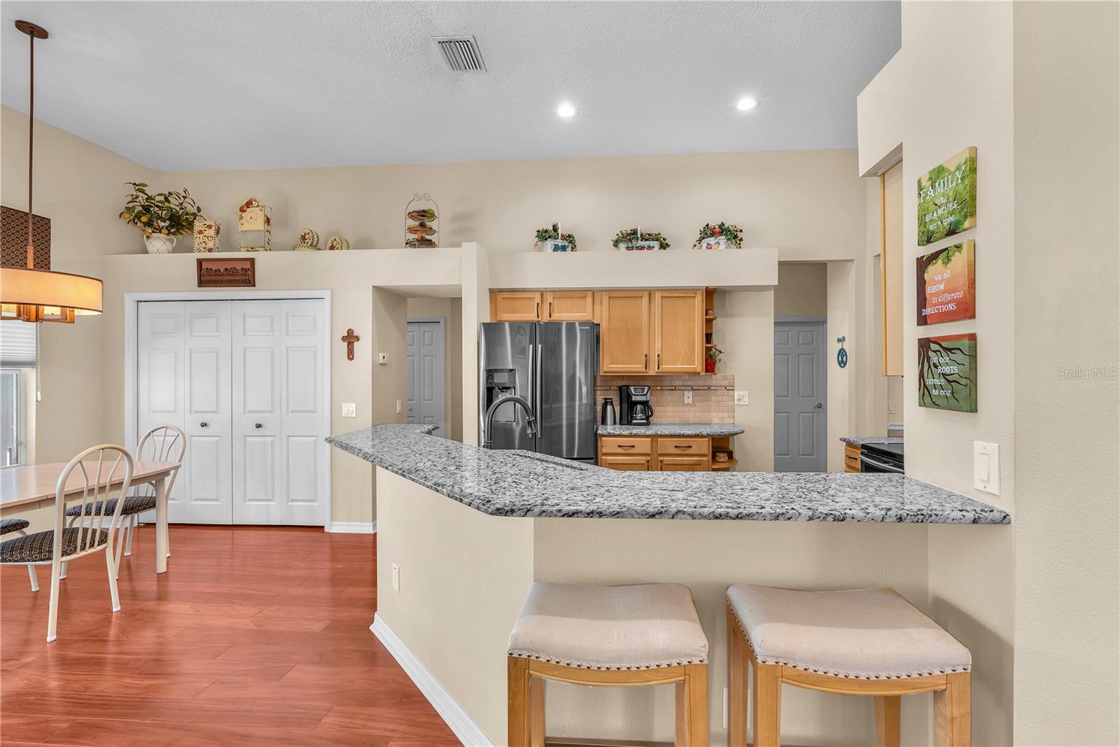 BLOOMINGDALE SEC CC PH - Residential