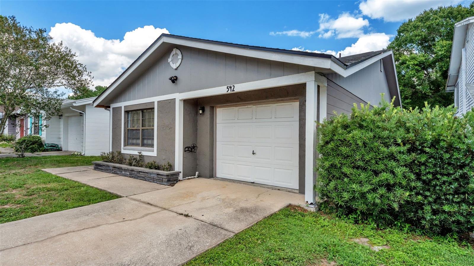 Welcome to this charming home in the desirable Lake Dexter Woods community of Southeast Winter Haven. This well-maintained residence offers comfortable living with an open and inviting layout, spacious living areas, and abundant natural light throughout. The kitchen provides ample cabinet and counter space, while the primary suite features a private bath and generous closet storage.

Enjoy Florida living year-round from the enclosed Florida room, perfect for relaxing or entertaining. The property also features a fenced backyard with mature landscaping and low-maintenance outdoor spaces.

Residents of Lake Dexter Woods enjoy access to community amenities including a pool, boat ramp, and dock with access to Lake Dexter. Conveniently located near shopping, dining, medical facilities, and major roadways, this home offers both comfort and convenience in a sought-after location. 

This home has lots of updates! lighting, electrical panel and outlets, plumbing, 2021 Water heater, 2024 Roof, 2025 HVAC.
