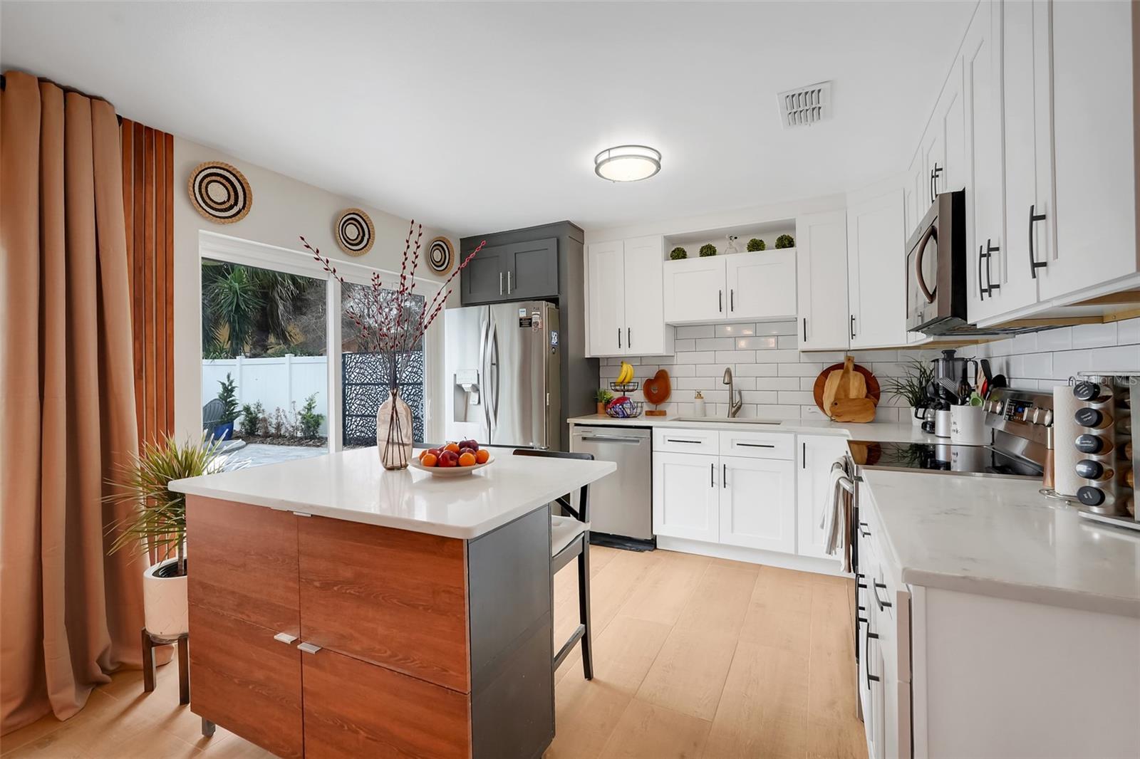 INDIAN WELLS UNIT 3 - Residential