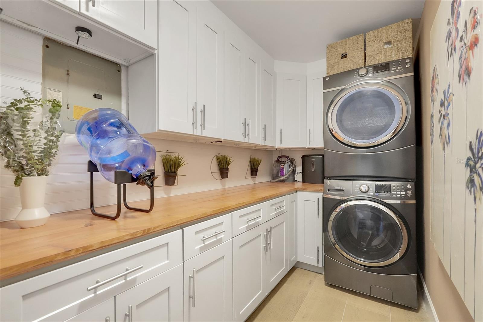 INDIAN WELLS UNIT 3 - Residential