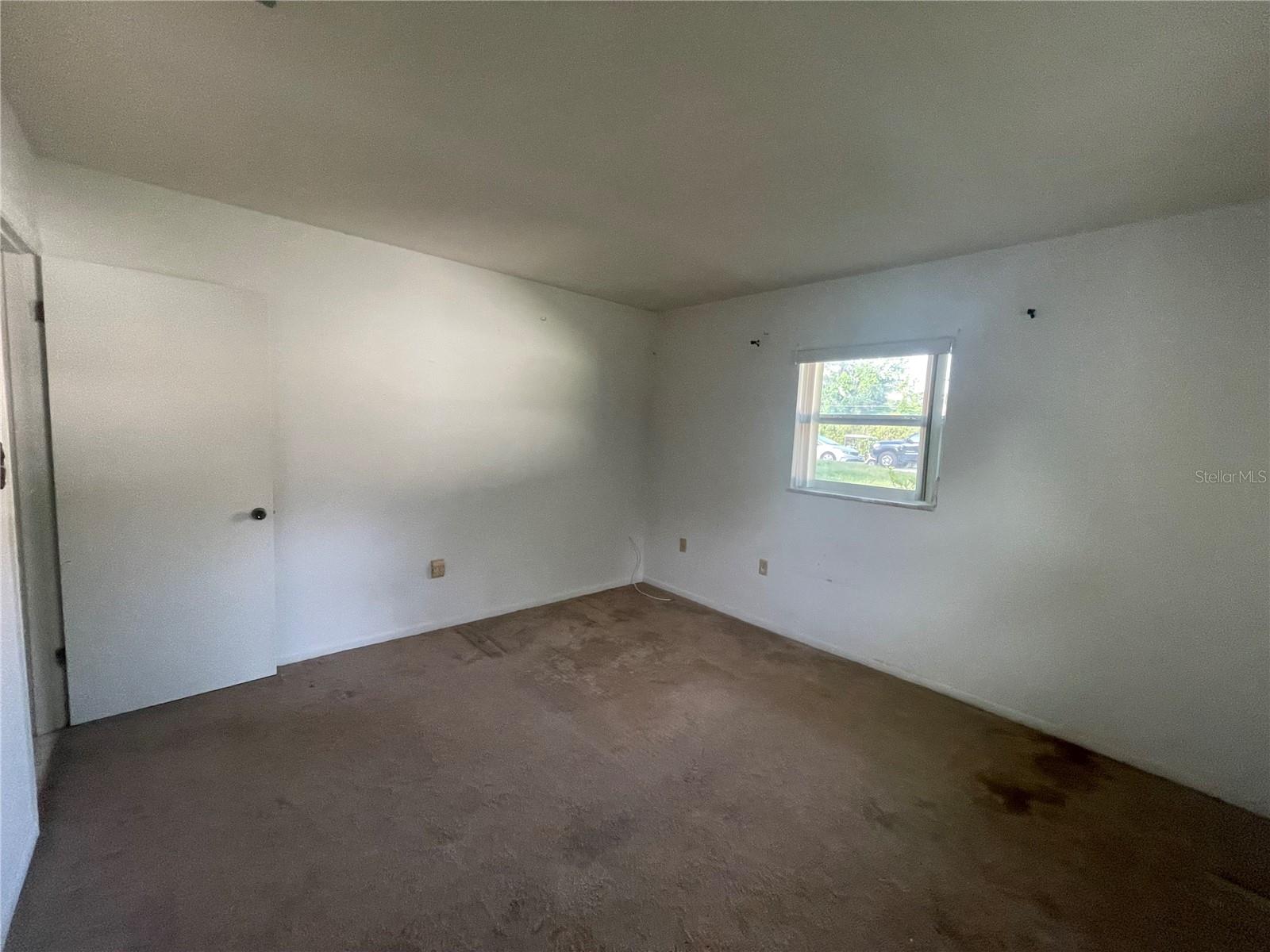 SPGS BATH & YACHT CLUB UNIT 03 - Residential
