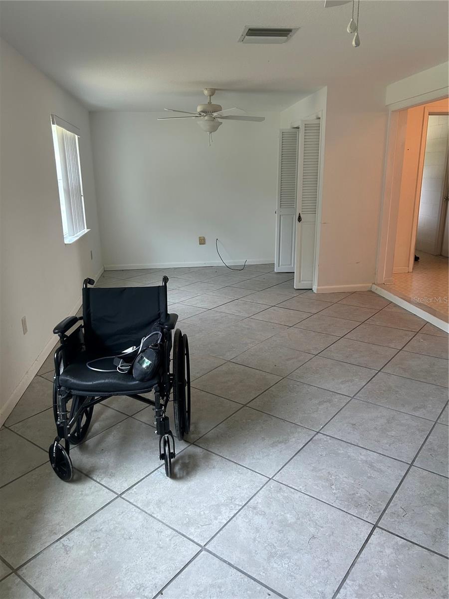 SPGS BATH & YACHT CLUB UNIT 03 - Residential