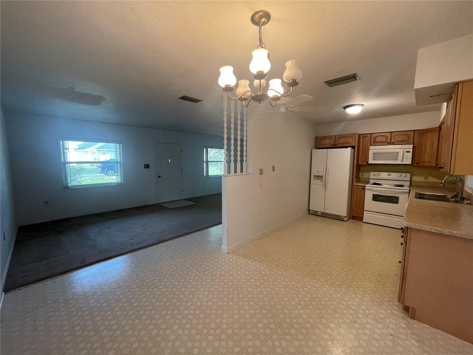 SPGS BATH & YACHT CLUB UNIT 03 - Residential